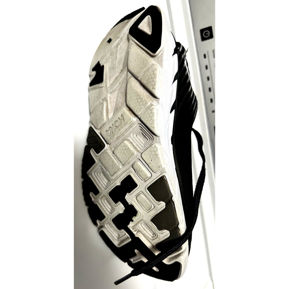 Hoka One One Clifton 5 Running Shoes Black White Sneakers Low Top Athletic - Picture 5 of 8